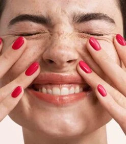 Pink Gellac - Ruby Pink - Gellak - Vegan - Roze - Glanzend - 15ml -Glam Make-up Verkoop 1050x1200 12