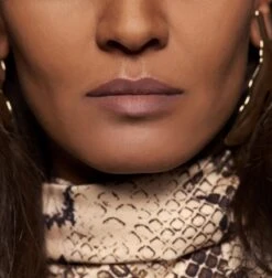 L’Oréal Paris Color Riche Free The Nudes Lipstick - Nude Matte - 06 No Hesitation - Bruin - 3,9 Gr -Glam Make-up Verkoop 1175x1200 6