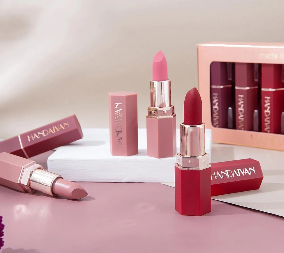Handaiyan Lipstick Matte - Set Van 6 Kleuren - Lippenstift - Langhoudend - Make Up 6 Handaiyan Lipstick Matte - Set Van 6 Kleuren - Lippenstift - Langhoudend - Make Up - Afbeelding 6