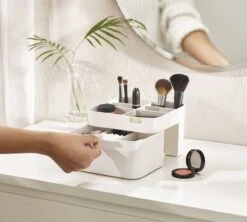 Joseph Joseph Cosmetica Opbergdoos Medium - Medium - Sorteervakken & Uitschuifbaar -Glam Make-up Verkoop 1200x1080 4