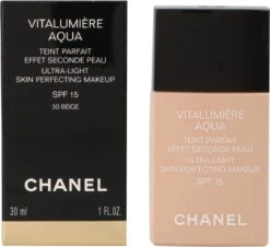 Chanel Vitalumiere Aqua Foundation - 30 Beige - SPF15 - 30 Ml -Glam Make-up Verkoop 1200x1099