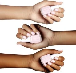 Essie Gifts - By - 513 Sheer Luck - Roze - 13,5 Ml -Glam Make-up Verkoop 1200x1147