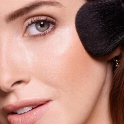 Max Factor Facefinity Matte Powder Bronzer - 001 Light Bronze 8 Max Factor Facefinity Matte Powder Bronzer - 001 Light Bronze -Glam Make-up Verkoop 1200x1200 1013