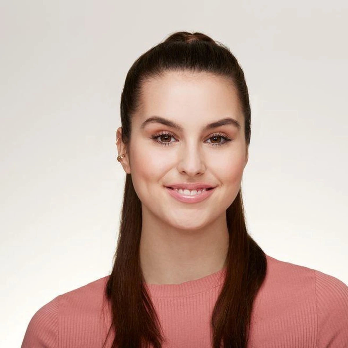 Essence Extreme Shine Volume Lipgloss 5 Ml 104 Nude Mood 5 Essence Extreme Shine Volume Lipgloss 5 Ml 104 Nude Mood - Afbeelding 5