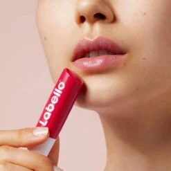 Labello Cherry Shine - Lippenbalsem 9 Labello Cherry Shine - Lippenbalsem -Glam Make-up Verkoop 1200x1200 1331