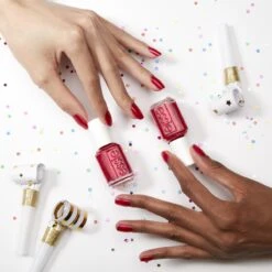 Essie Gifts By 635 Let's Party - Rood - Glitter Nagellak - 13,5 Ml 13 Essie Gifts By 635 Let's Party - Rood - Glitter Nagellak - 13,5 Ml -Glam Make-up Verkoop 1200x1200 152