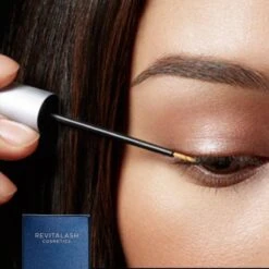 Revitalash Advanced Eyelash Conditioner - Wimperserum - 2 Ml 8 Revitalash Advanced Eyelash Conditioner - Wimperserum - 2 Ml -Glam Make-up Verkoop 1200x1200 1556