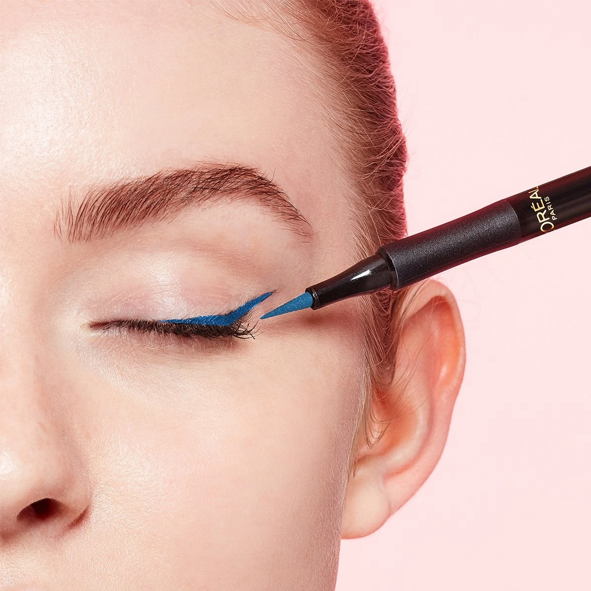 L’Oréal Paris Superliner Perfect Slim Eyeliner - Blauw 7 L’Oréal Paris Superliner Perfect Slim Eyeliner - Blauw - Afbeelding 7