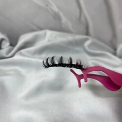 EHH BEAUTY - Lashes - Nepwimpers- Lash Exentions - Mooie Natuurlijke Wimpers - Volume Lashes - Russian Volume -Glam Make-up Verkoop 1200x1200 1702