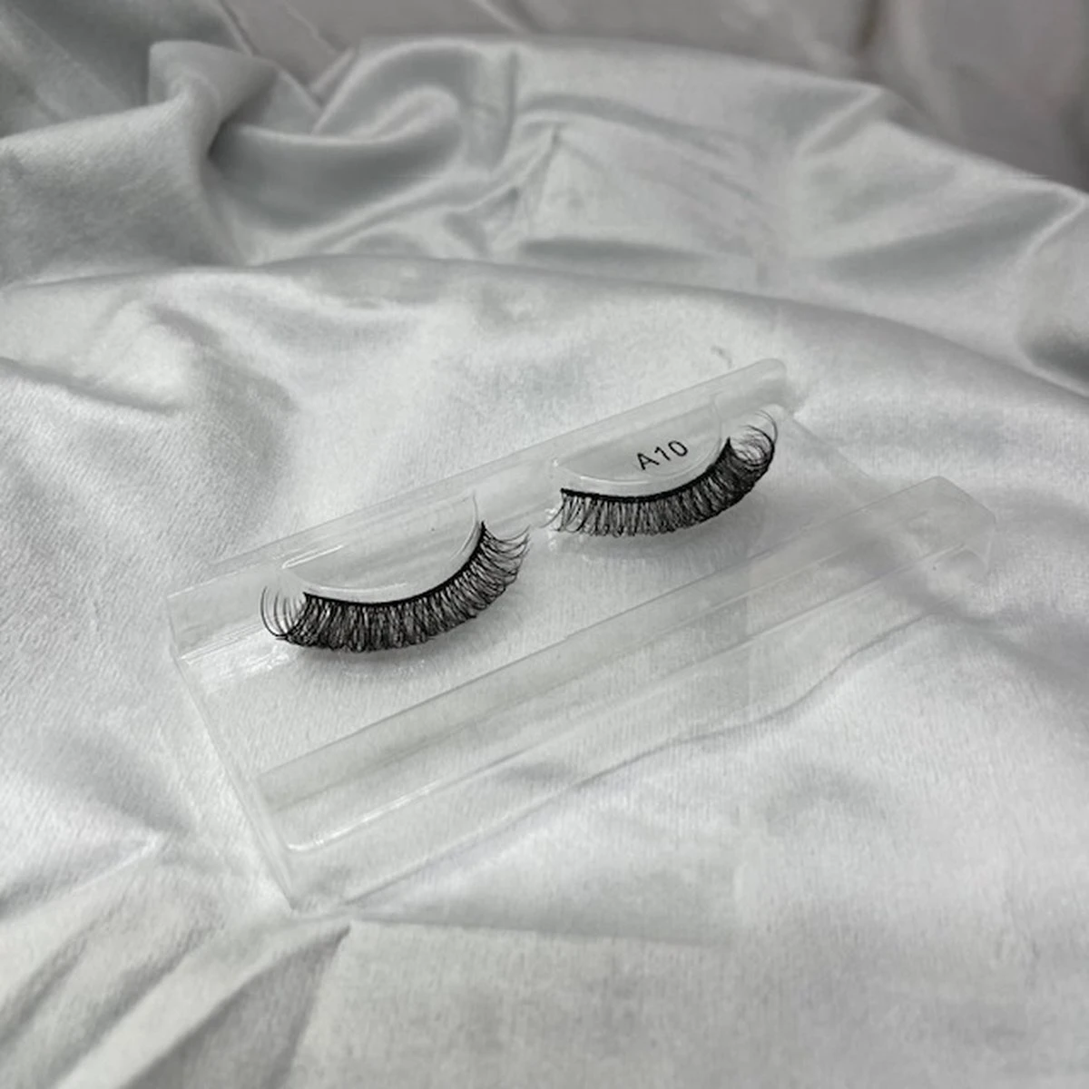 Nep Wimpers - Lashes - EHH Beauty - Natuurlijke Wimpers - Extensions - Natural - Volume 1 Nep Wimpers - Lashes - EHH Beauty - Natuurlijke Wimpers - Extensions - Natural - Volume