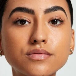 NYX Professional Makeup Fill & Fluff Eyebrow Pomade Pencil - FFEP08 Black - Wenkbrauw Potlood - 0,2 Gr -Glam Make-up Verkoop 1200x1200 1941