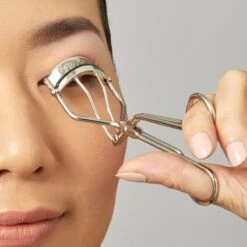 Tweezerman Classic Lash Curler - Wimperkruller 12 Tweezerman Classic Lash Curler - Wimperkruller -Glam Make-up Verkoop 1200x1200 2191