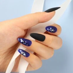 Royala M44X Gellak - Gellak Starterspakket 15 Kleuren - Gellak - Gellak Set - UV LED Lamp 36W - Manicure - Nagellak - Nail Art - 15 Kleuren Gel Polish - Nagellakset - Gellakset -Glam Make-up Verkoop 1200x1200 230