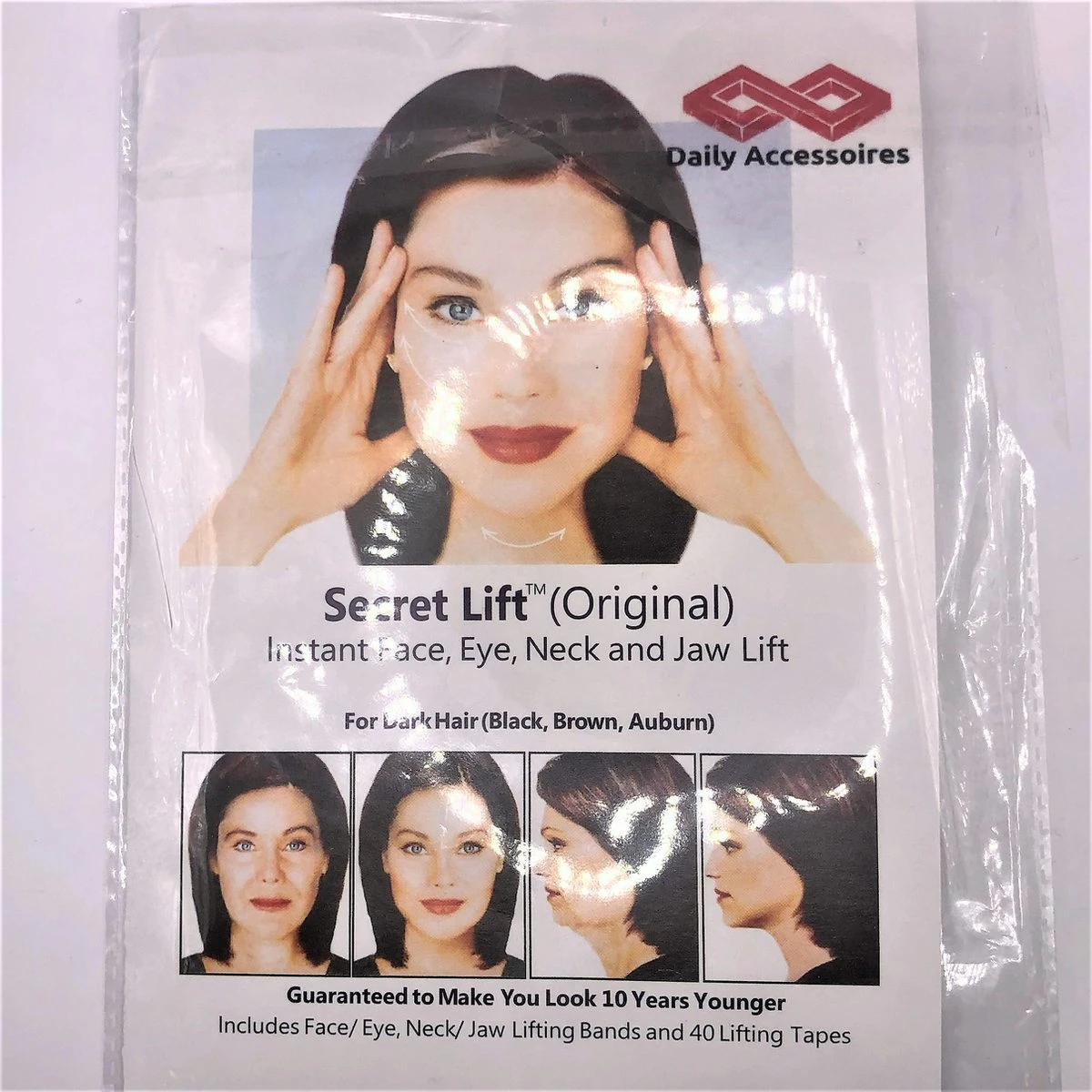 Facelift Tape - Face Tape - Gezicht Tape - Face Tape Lift - Beauty Tape - Facelift Tape Met Elastiek - 40 Stickers + 3 Verschillende Touwtjes 5 Facelift Tape - Face Tape - Gezicht Tape - Face Tape Lift - Beauty Tape - Facelift Tape Met Elastiek - 40 Stickers + 3 Verschillende Touwtjes - Afbeelding 5