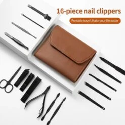 16 Delig Manicure Set Met Gezichtsmasker- Nagelset -Nagelvijl - Nagelknipper- Nagelschaar - Pincet- Manicureset Met Luxe Etui Voor Nagel 16 16 Delig Manicure Set Met Gezichtsmasker- Nagelset -Nagelvijl - Nagelknipper- Nagelschaar - Pincet- Manicureset Met Luxe Etui Voor Nagel -Glam Make-up Verkoop 1200x1200 653