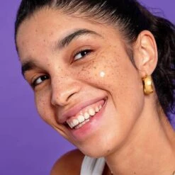 NYX Professional Makeup - Honey Dew Me Up Primer -Glam Make-up Verkoop 1200x1200 819