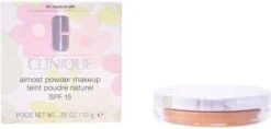 Clinique Almost Powder SPF 15 - Light - Make-uppoeder 27 Clinique Almost Powder SPF 15 - Light - Make-uppoeder -Glam Make-up Verkoop 1200x573 1