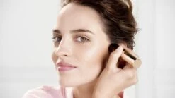 Bourjois Foundcealer Foundation - 310 Beige 25 Bourjois Foundcealer Foundation - 310 Beige -Glam Make-up Verkoop 1200x675 3