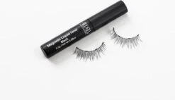 Ardell Magnetic Liquid Eyeliner & Lash - 110 13 Ardell Magnetic Liquid Eyeliner & Lash - 110 -Glam Make-up Verkoop 1200x691 1