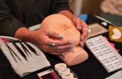 Merkloos Wimper Trainings Set Wimperuitbreidingskit Schoonheidsspecialiste Benodigdheden Mannequin -Glam Make-up Verkoop 1200x784 6