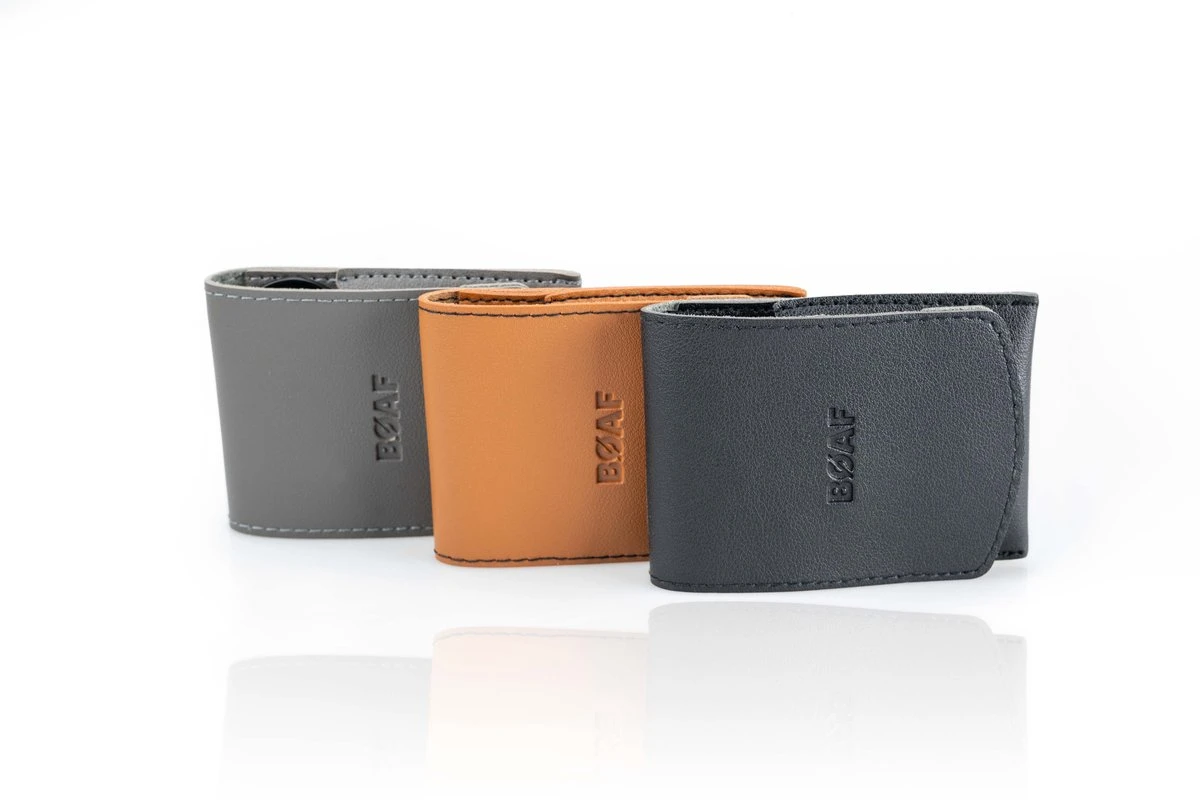 Merkloos Manicure Set - Travel Kit - Luxe 4-delige Set - Met Lederen Opbergetui - Voor Handverzorging - Voetverzorging - Gezichtsverzorging - Nagelschaartje 3 Merkloos Manicure Set - Travel Kit - Luxe 4-delige Set - Met Lederen Opbergetui - Voor Handverzorging - Voetverzorging - Gezichtsverzorging - Nagelschaartje - Afbeelding 3