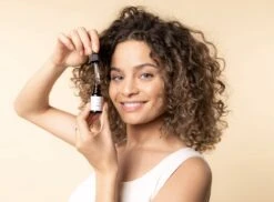 LashLiftingMaster Oil + GRATIS 3D SLAAPMASKER + Boosting Eyelash - Wimper Borstel - Wimper Serum Met Vitamine C En E - Wonderolie - Natuurlijk Sterke Lange Dikke Wimper Groei - Castor Olie - Lashlift - Haarolie - Baardolie -Glam Make-up Verkoop 1200x882 1