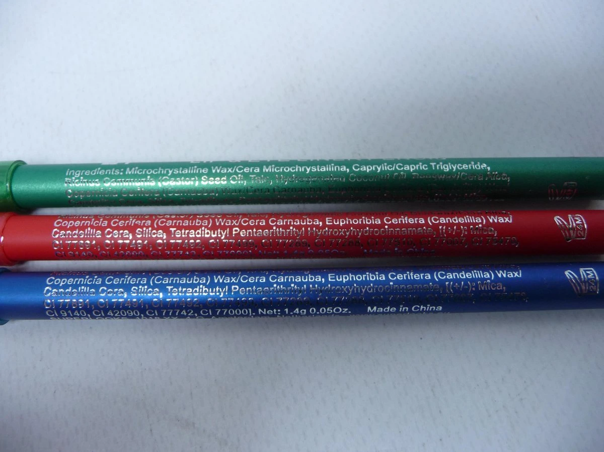 Superlooks Lip & Eyeliner Potloden Met Sluitcap Assortiment Set Van 12 Stuks Verschillende Kleuren, Watervast. 4 Superlooks Lip & Eyeliner Potloden Met Sluitcap Assortiment Set Van 12 Stuks Verschillende Kleuren, Watervast. - Afbeelding 4