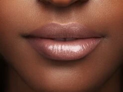 L'Oréal Paris Color Riche Shine Lippenstift - 656 Beige In The City 13 L'Oréal Paris Color Riche Shine Lippenstift - 656 Beige In The City -Glam Make-up Verkoop 1200x900 14