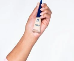 Herome French Manicure Set Salmon - Complete Set In 3 Stappen Een French Manicure - Met Een Salmon Kleurlak, Een Witte Nagellak Voor De Nagelranden En Een Top Coat - 3x10ml. -Glam Make-up Verkoop 1200x995