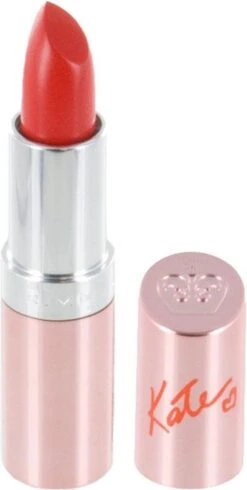 Rimmel London Lasting Finish BY KATE 15th Anniversary - 52 Idol Red - Lipstick 8 Rimmel London Lasting Finish BY KATE 15th Anniversary - 52 Idol Red - Lipstick -Glam Make-up Verkoop 605x1200 2