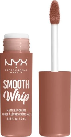 NYX Professional Makeup - Smooth Whip Matte Lip Cream Velvet Robe - Vloeibare Lippenstift - 4ML -Glam Make-up Verkoop 620x1200 1