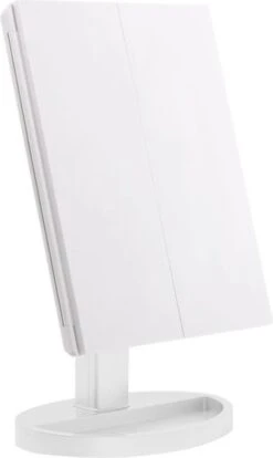 UNIQ Trifold Make Up Spiegel Met LED Verlichting En 2 Vergrootspiegels - Staande Spiegel - 21 LED-lampjes - Op Batterijen En USB (kabel Incl) - Wit -Glam Make-up Verkoop 716x1200 3
