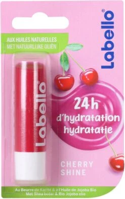 Labello Cherry Shine - Lippenbalsem 11 Labello Cherry Shine - Lippenbalsem -Glam Make-up Verkoop 754x1200 5