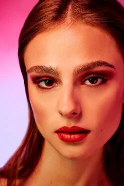 L’Oréal Paris Paris Electric Nights Superliner Matte Signature Eyeliner - Limited Edition – 11 Red Signature – Rood -Glam Make-up Verkoop 800x1200 18