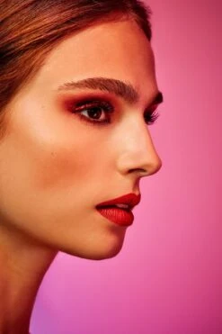 L’Oréal Paris Paris Electric Nights Superliner Matte Signature Eyeliner - Limited Edition – 11 Red Signature – Rood -Glam Make-up Verkoop 800x1200 19