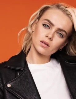 Rimmel London ScandalEyes Reloaded Mascara - Black -Glam Make-up Verkoop 914x1200 1