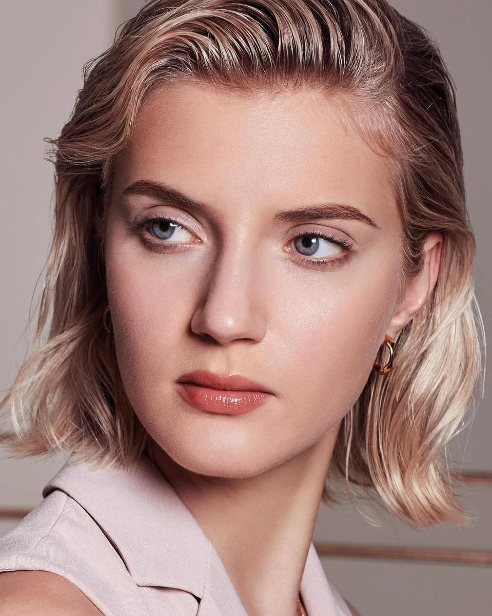 Max Factor Creme Puff Gezichtspoeder - 42 Deep Beige 8 Max Factor Creme Puff Gezichtspoeder - 42 Deep Beige - Afbeelding 8