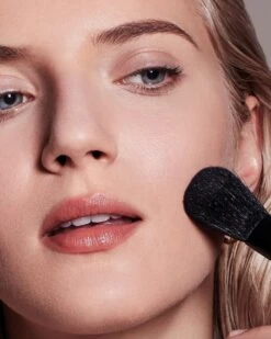 Max Factor Creme Puff Gezichtspoeder - 42 Deep Beige 23 Max Factor Creme Puff Gezichtspoeder - 42 Deep Beige -Glam Make-up Verkoop 960x1200 8